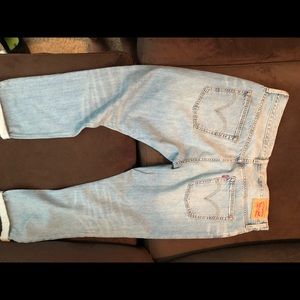 Levi Capri jeans